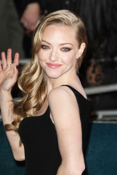 아만다 사이프리드 사진,정보 등을 올리는 계정 / twitter for amanda seyfried's fan in korea or somewhere. 아만다 사이프리드 레미제라블 : 네모판