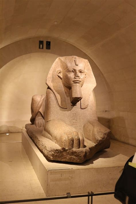 Ne recevant plus de commande, infirme et donc. O AÇOR: Paris: Museu do Louvre II