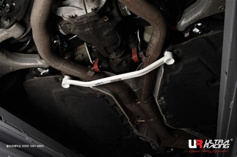 07 tundra, 02 530 14 x5. BMW X5 F15 (2013-2018) Rear Lower Bar from Ultra Racing, Code UR-RL2-1852
