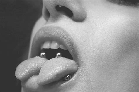 Venom bites piercings guide with all risks, pros and cons, healing times, venom piercing aftercare venom piercings, however, consist of two smaller sized piercings on the left and right of the tongue. Venom Piercing Images & Aftercare Information Guide (2020)