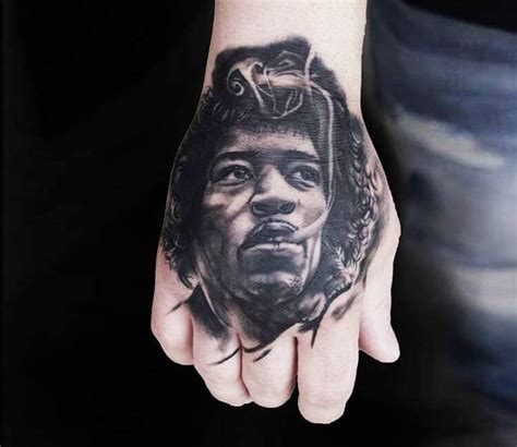 In zonatattoos, a community of tattoo artists and tattoo fans. Jimi Hendrix tattoo by Bacanu Bogdan | Post 21326
