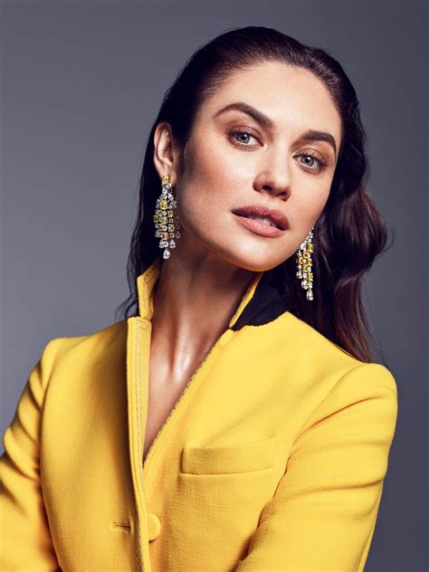 She was discovered as a model at the age of 13 and at the age of 16 moved from moscow to paris to pursue a modeling career. Olga Kurylenko - HawtCelebs