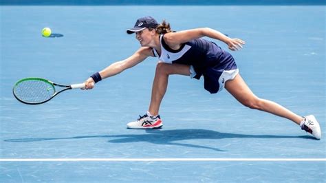 She's 19 years old and didn't lose a set in the tournament and never lost more than five games in each match. US Open: Świątek, Majchrzak i Kawa włączają się do ...