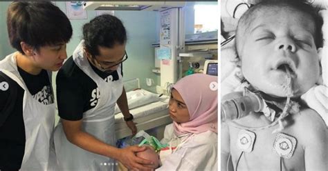 Juri tetap maharaja lawak mega 2018 terdiri daripada tiga selebriti iaitu douglas lim, tya arifin, remy ishak dan scha al yahya. Kumpulan Xoxo Maharaja Lawak - Rungon f