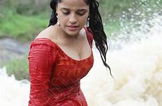 indian wet hot actress desi bajpai girl women beautiful river salwar girls bathing pia dress beauty actresses india saree models