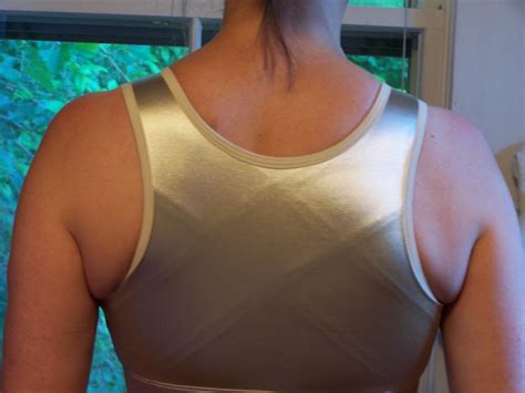 Enell white sports bra size 3 36dd/36ddd/38ddd/40d/40dd nwt running exercise hittop rated seller. Bras I Hate & Love: Guest Post: Enell Sports Bra Review