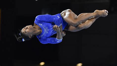 Wenn biles das bis zu ihrem ersten auftritt in der japanischen hauptstadt in sieben wochen gelingen sollte, könnten dort mehrere weitere. Biles wil turnbijbel verrijken met 'moeilijker dan ...