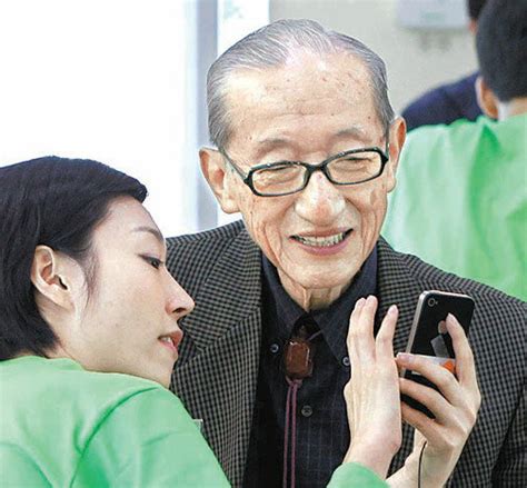 세계 대학 순위 100위권*의 오클랜드 대학교에서 국제적으로 인정받는 학위를 취득할 수 있는 기회를 가지세요. '어르신'에게 전하는 '착한 아들'의 스마트폰 구매 가이드 ...