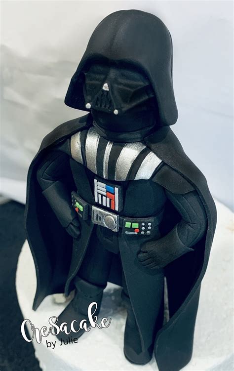 5 cm x 0,3 cm material: Pin by Julie Abbott on My Cakes | Darth vader cake topper ...