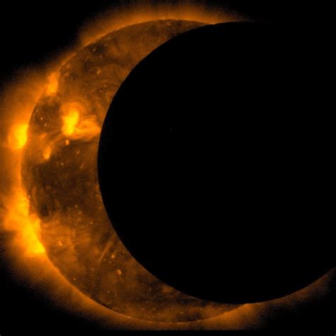 Voyez les images de l'éclipse annulaire qui s'est produite jeudi matin. Eclipse annulaire du Soleil : 30 photos astronomiques à ...