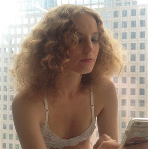 It all depends on genetics and luck. Curly Girls to Follow on Instagram - Models with Curly Hair