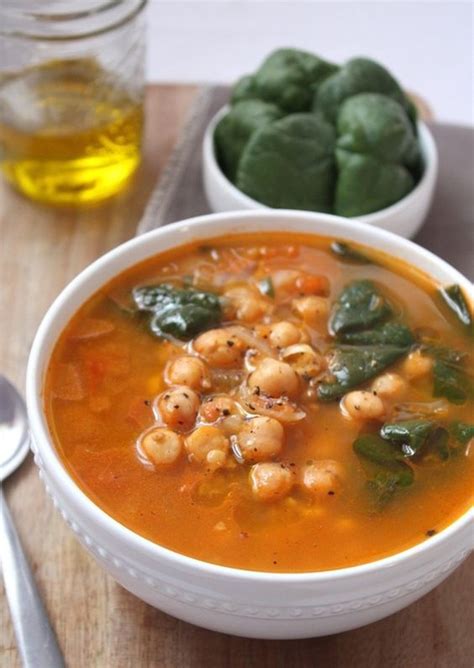 Moroccan spice blend adds very flavorful, exotic spice notes to this vegan chickpea soup. 20-Minute Moroccan Chickpea Soup - 20-Minute Moroccan ...