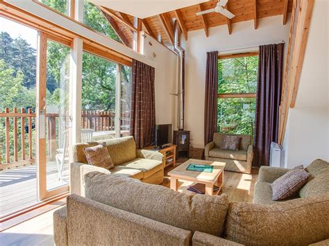 The best log cabins scotland, from family lodge holidays in scotland to luxury log cabin breaks and off grid log cabin holidays. Log Cabin Holidays & Luxury Lodge Breaks in the UK ...