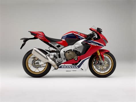 6,444 likes · 27 talking about this. Malowania Europa - Honda Fireblade SC77 CBR 1000RR 2017