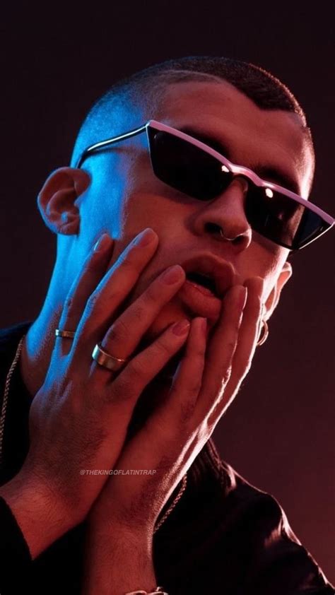 Download bad bunny wallpaper designed for your iphone and android phones. Pin on Bad Bunny Fondos de Pantalla