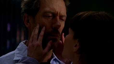 House md trailer house and cameron new october. House MD.- Cameron besa a House - YouTube