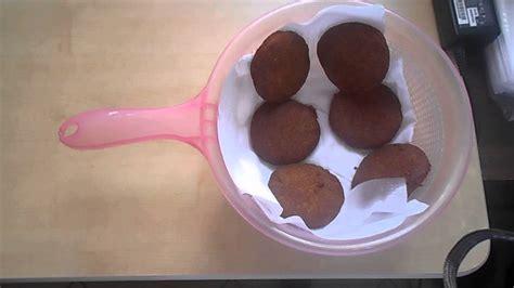 Want to try making my own. Africa/Ugandan Pancakes(embulugunya/kabalagala). uuuhm, so ...