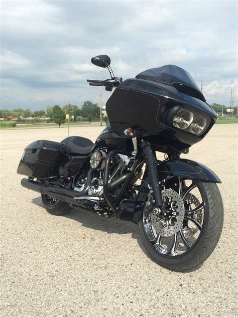 For example, a 2015 softail® deluxe model in vivid black with a sale price of $17,845, no down payment and amount financed of $17,845, 60 month repayment term, and 4.99% apr results in monthly payments of $336.68 in this. 2015 Harley Davidson FLTRXS Road Glide Special Performance ...