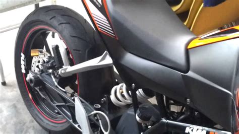 Ktm duke 390 sports gpr exhaust vs factory exhaust. KTM Duke 200 : Standard exhaust vs Remus Roxx - YouTube