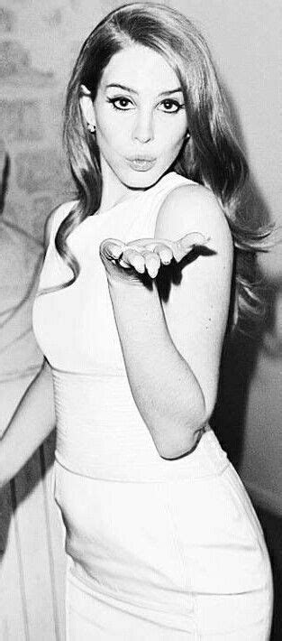 Who's waiting lana del rey in live lounge on bbc radio 1? Pin by Debbie Warren-Berry on Blow Me a Kiss | Lana del ...