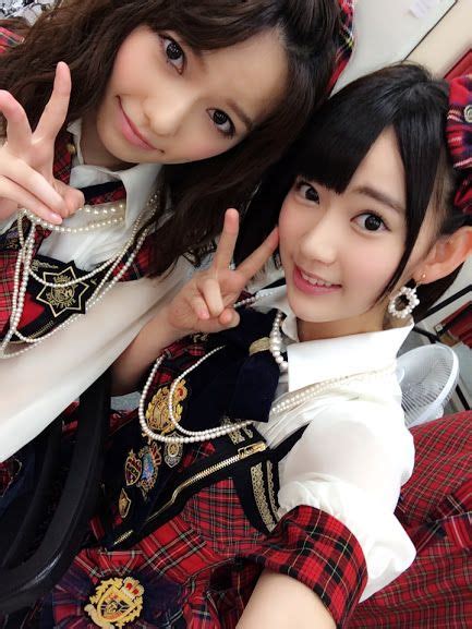 Members of akb48, takaya kamikawa. akb48 paruru sakura (Dengan gambar)