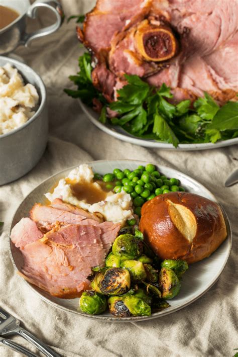 These traditional easter dinner ideas are sure to make your easter dinner a huge success! What Kind Of Meat Foreaster Dinner / Recipes Best Meats To ...