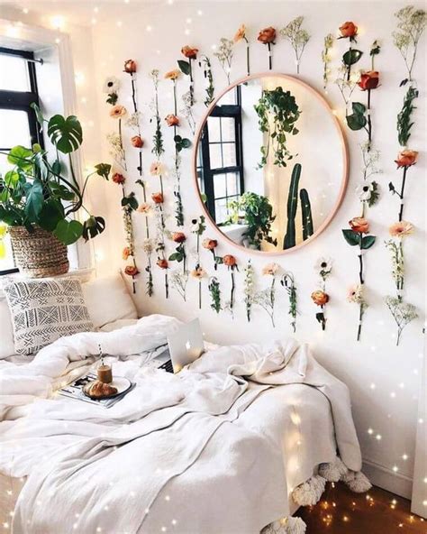 ∙ promo pengguna baru ∙ kurir instan ∙ bebas ongkir ∙ cicilan 0%. 7 Inspirasi Desain Kamar Tidur Estetis Kekinian
