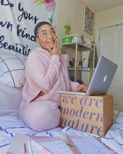 Film ini berjudul slow secret s3x in bed with my boss rilis tahun 2020 film ini mengisahkan tentang seorang wanita yang sudah mempunyai suami yang di. Who knew this box would become more than just a little desk on my bed . This is only the ...