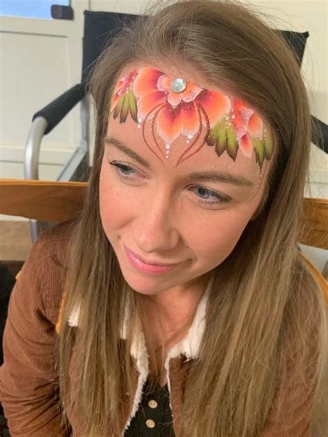 We provide flowers for weddings, events, home decor, and a corporate bespoke flower service. Pin by Lucy Jayne on Face Paint Flowers | Face painting ...