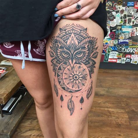 The skull, anchor and mandala symbols represents balance and safe voyage in the life. Owl mandala | Tätowierungen