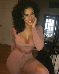 Voyeur latina wide open crotch shot. Alyssa Sorto