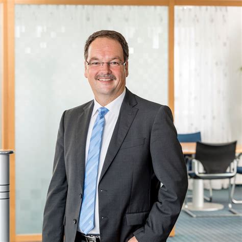 If yes then you have reached at right place. Udo Trier - Bereichsleiter Firmenkunden - VR Bank Lahn ...