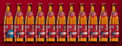 Fc bayern tours ist seit 16 jahren fest mit dem fc bayern münchen verbunden. Kaufen Sie das Paulaner FC Bayern Fanbier für Sammler!