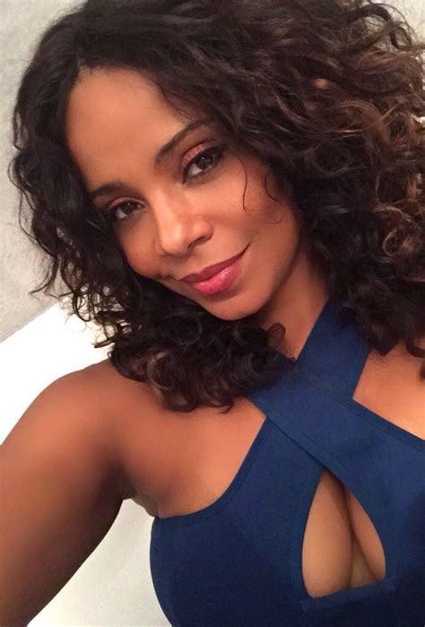 When she was young, she joined a local drama group called upstagers. passion-desire-sweetlovin | Sanaa lathan, Women, Black ...