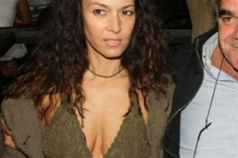 Η ηθοποιός ανέφερε πως χρειάστηκε ακόμα και. Νikolas: Το απαγορευμένο βίντεο της Δήμητρας Παπαδήμα!