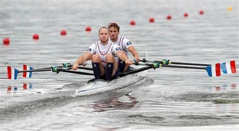 1 pair in 2018 with their titles of european and world champions. Aviron. Les Français Boucheron et Androdias sacrés ...