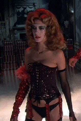 Merrie melodies (merrily we roll along). Celebrity upskirt: Susan Sarandon