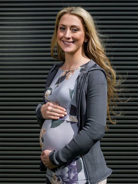 Born 24 april 1992) is an english track and road cyclist who specialises in the team pursuit, omnium, scratch race and madison disciplines. Laura Kenny Doesn't Want To Be The Greatest 'Female ...