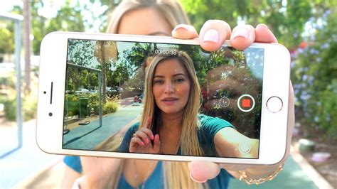 Pasirinkę „iphone 8 plus galėsite mėgautis milžinišku 5.5 colių full hd raiškos ekranu. iPhone 8 Camera Test - YouTube