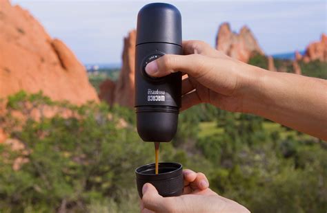 With this coffee and espresso machine, you can enjoy a quality cup of espresso without leaving home. Minipresso NS Portable coffee machine - The Geek Theory