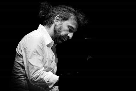 Stefano bollani was born on december 5, 1972 in milan, lombardy, italy. Stefano Bollani in concerto all'Auditorium per JazzMi ...