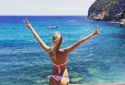 Check spelling or type a new query. Cabin Crew show off lavish lifestyle that are perks of the ...
