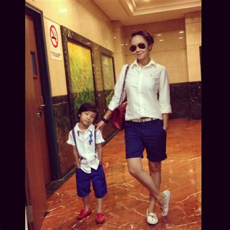 Nur latifah moleiq hanania (johan raja lawak & ozlyn's daughter). Gambar Nora Danish Melawat Anak Fasha Sandha | GOSIP ...