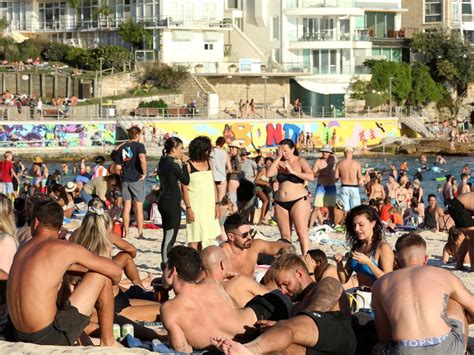 If numbers exceed 500, the beach will be closed and people will be moved on. Coronavirus Bondi Beach: World reacts as people ignore ...