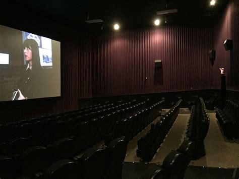 Discover it all at a regal movie theatre near you. File:2015-03-15 21 35 57 Empty theater before a movie at ...