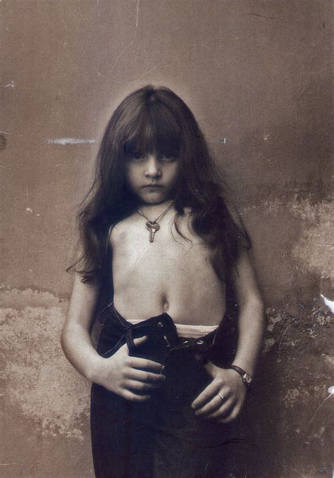 Výběr fotografií světově proslulého českého fotografa jana saudka. Photograph by Jan Saudek | From Monika in Czech Republic ...