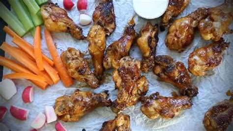 It's widely available and inexpensive. Grill Master Chicken Wings | Recipe | Chicken wings, Wing ...