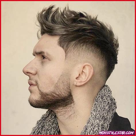 Coupes de cheveux d'hommes sur coupecheveux un site qui propose de nombreuses idées de coiffure et de coupes de cheveux en tout coiffure homme toutes les coupes de cheveux. 20 coupes de cheveux Faux Hawk pour hommes - monstylestar.com