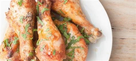 Loved this so simple to make, i cooked it two different ways, the first i put 5 drumsticks on a indoor grill crisped them, than went 25 min in oven at 400, the other i made 6 ds like the recipe enough sauce for total of 11. Chicken Drumsticks In Oven 375 : You will end up with a ...