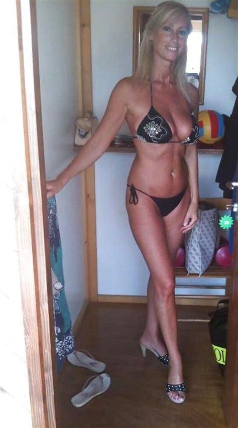 My milf shares her hot body. Proud bikini milf - Imgur | Cougars | Pinterest | Bikinis